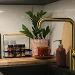 Cozy Sauna By Trails, 로바니에미