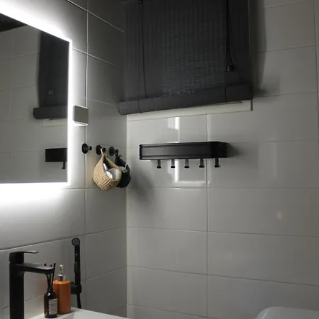 Cozy Sauna By Trails, Apartman *